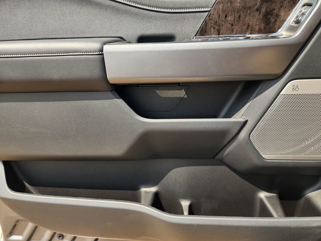 New 2026 Ford F350 Lariat image 16