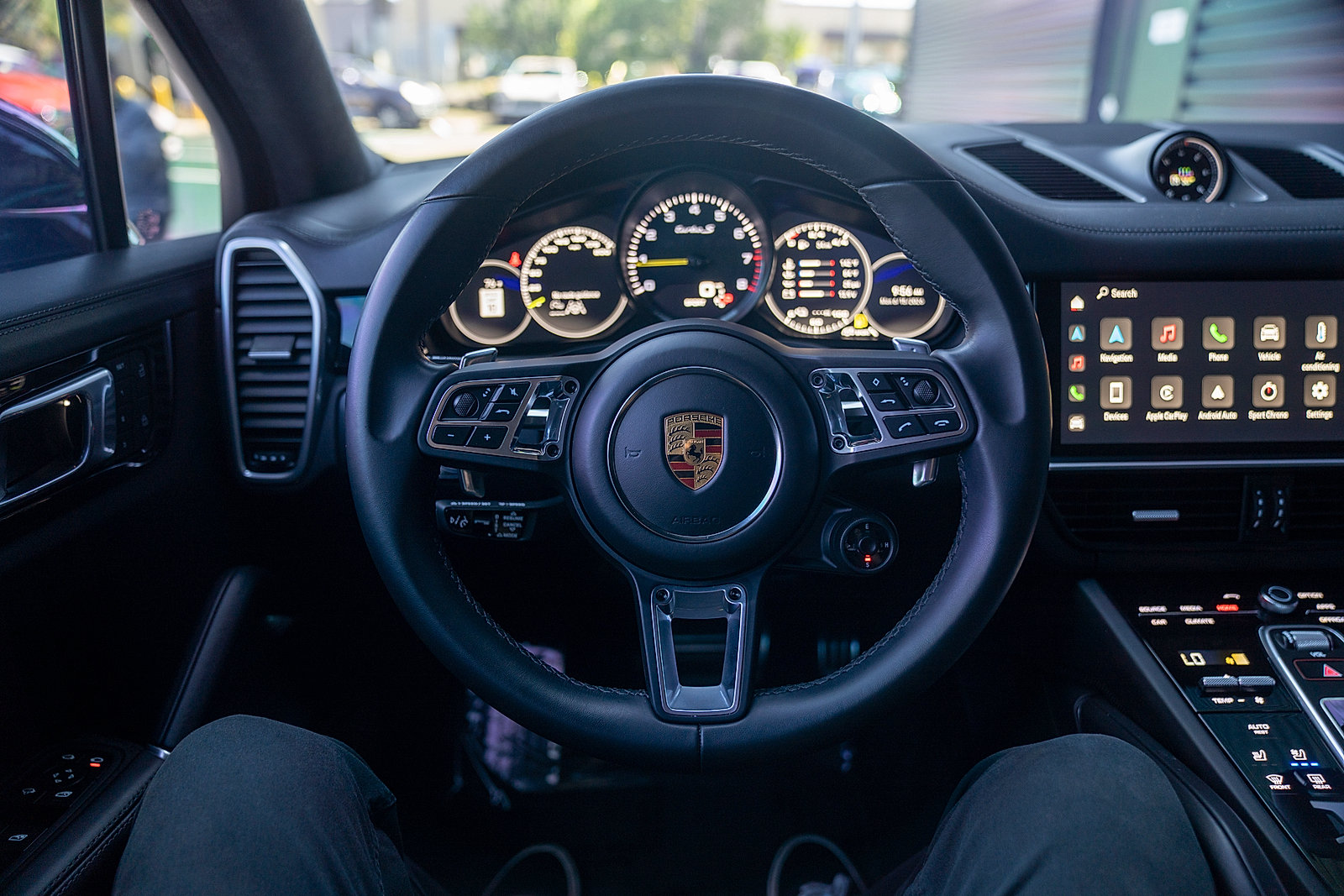 Certified 2023 Porsche Cayenne Turbo S AWD/4WD image 6