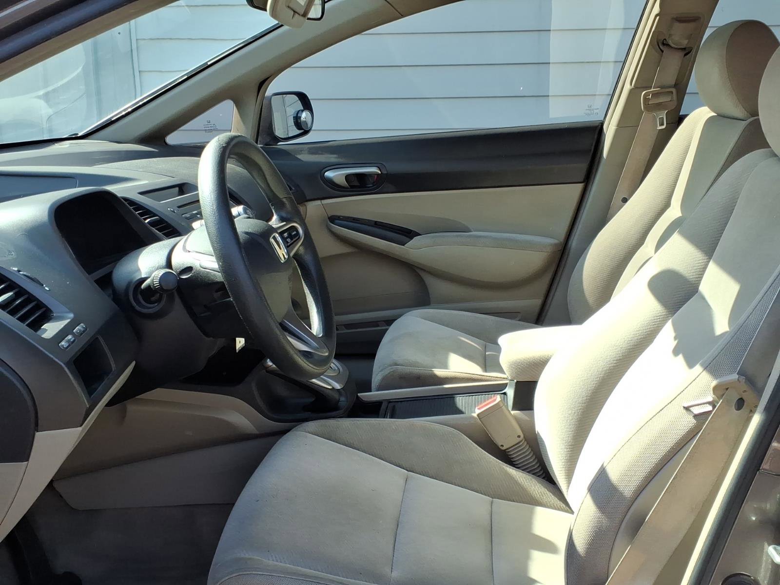 Used 2010 Honda Civic LX image 8