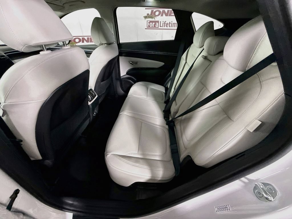 Certified 2024 Hyundai Tucson Limited AWD/4WD image 29