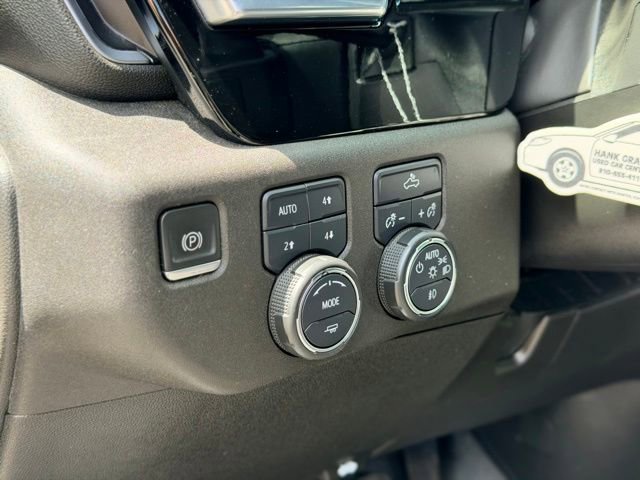 Used 2022 Chevrolet Silverado 1500 RST AWD/4WD image 8