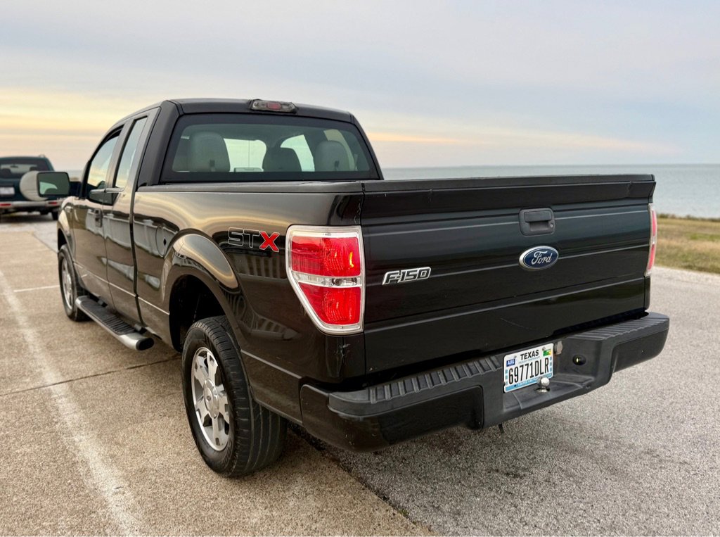 Used 2010 Ford F150 STX image 7