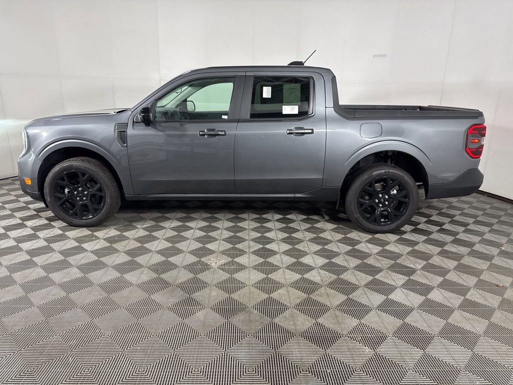 New 2025 Ford Maverick Lariat w/ Black Appearance Package image 7
