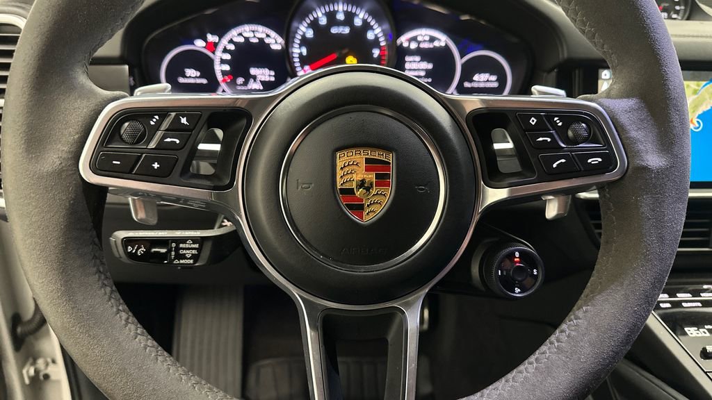 Used 2021 Porsche Cayenne GTS AWD/4WD image 18