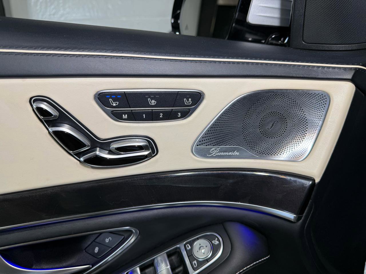 Used 2019 Mercedes-Benz S 560 Sedan image 14
