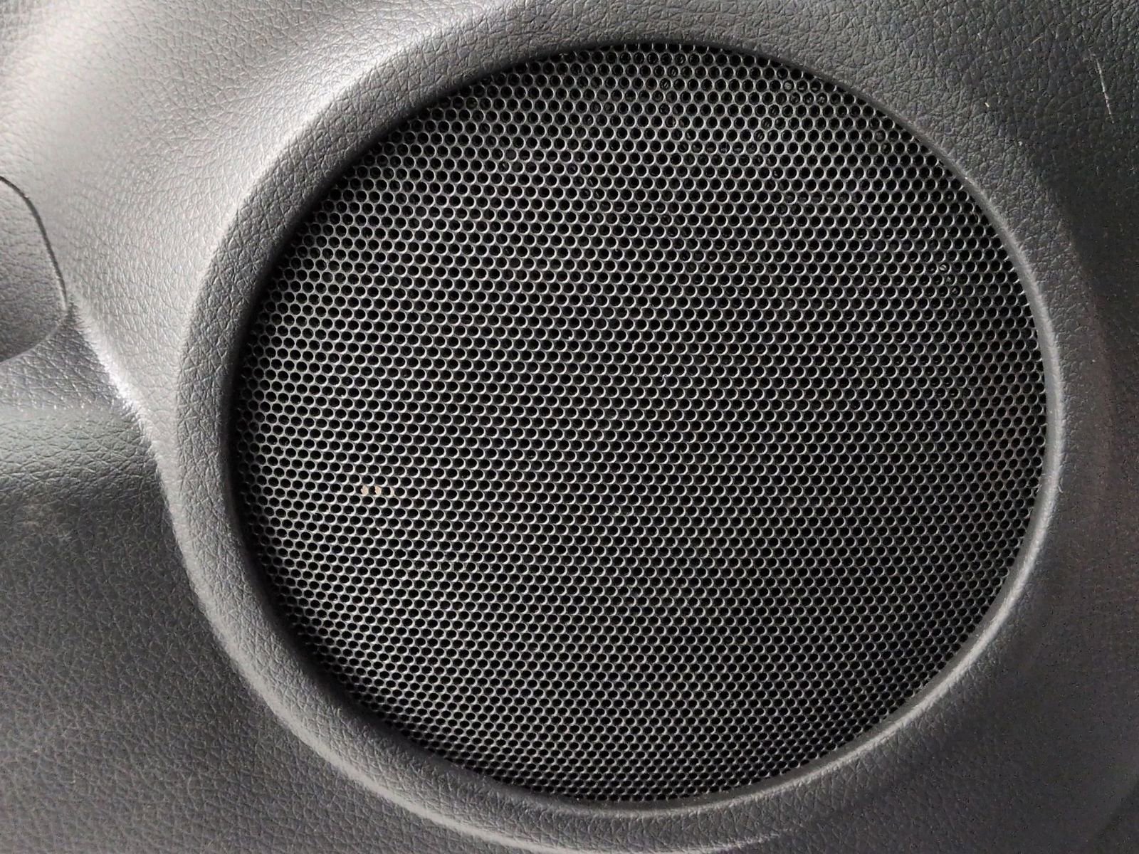 Used 2019 Nissan Rogue S image 30