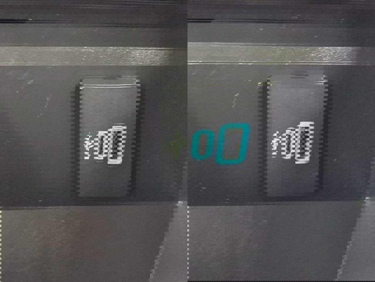 Used 2024 Ford F350 Platinum image 21