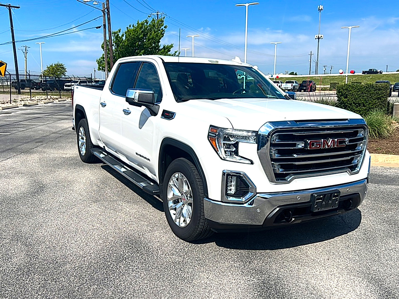Used 2020 GMC Sierra 1500 SLT w/ SLT Premium Plus Package image 4