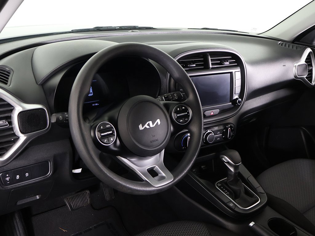 Used 2024 Kia Soul LX w/ Option Group 015 image 25