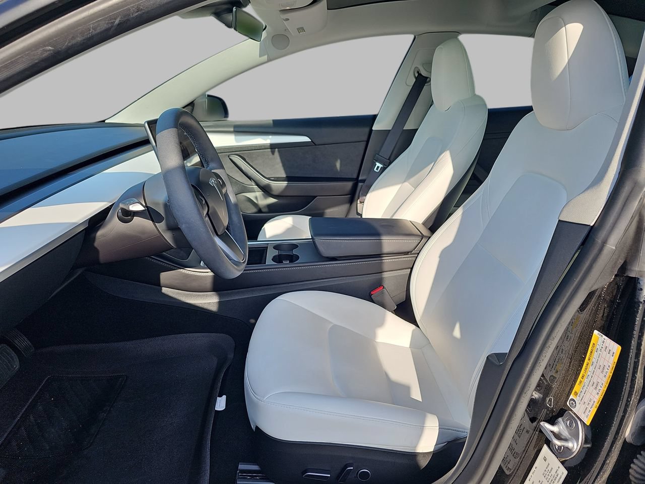 Used 2023 Tesla Model 3 Standard Range RWD image 19
