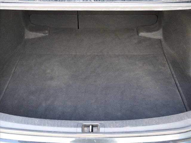 Used 2020 Toyota Corolla LE FWD image 6