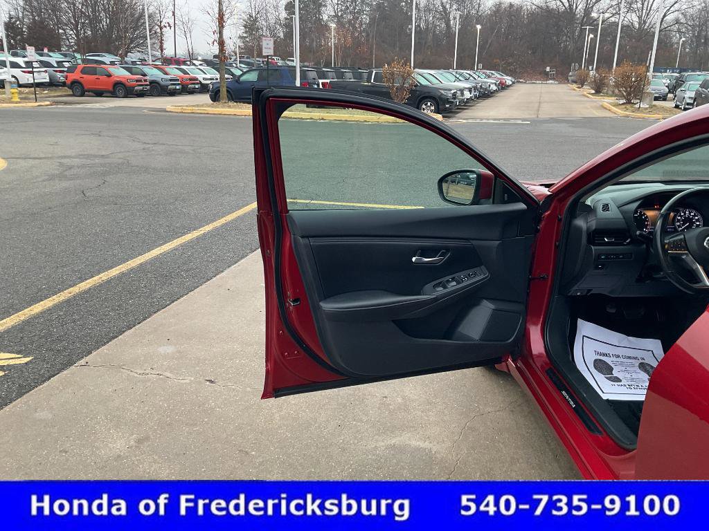 Used 2021 Nissan Sentra SV image 15