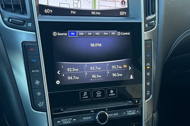 Used 2018 INFINITI Q60 3.0t Luxe w/ Sensory Package 3.0T Luxe AWD/4WD image 19