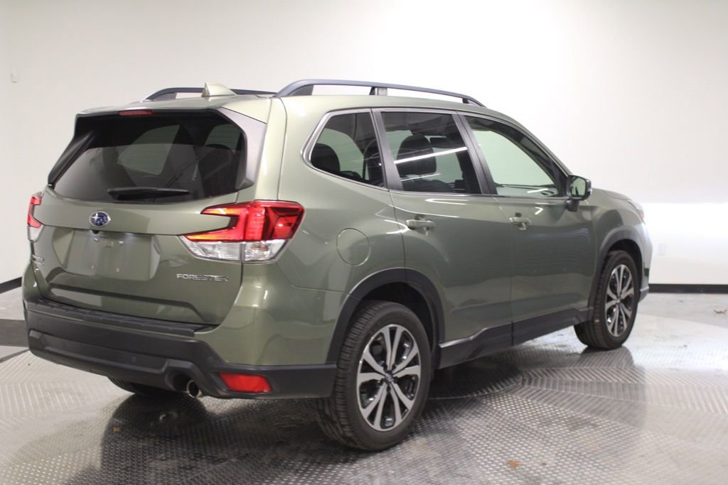 Used 2021 Subaru Forester Limited w/ Popular Package #3 image 9