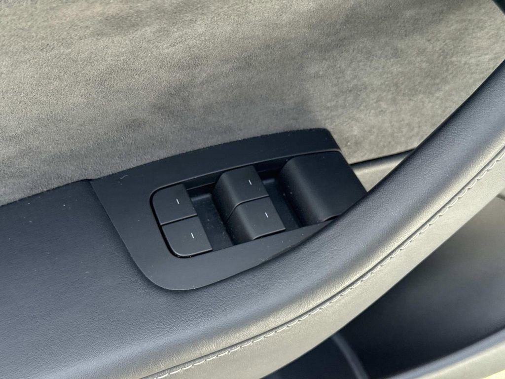 Used 2023 Tesla Model 3 Standard Range RWD image 18