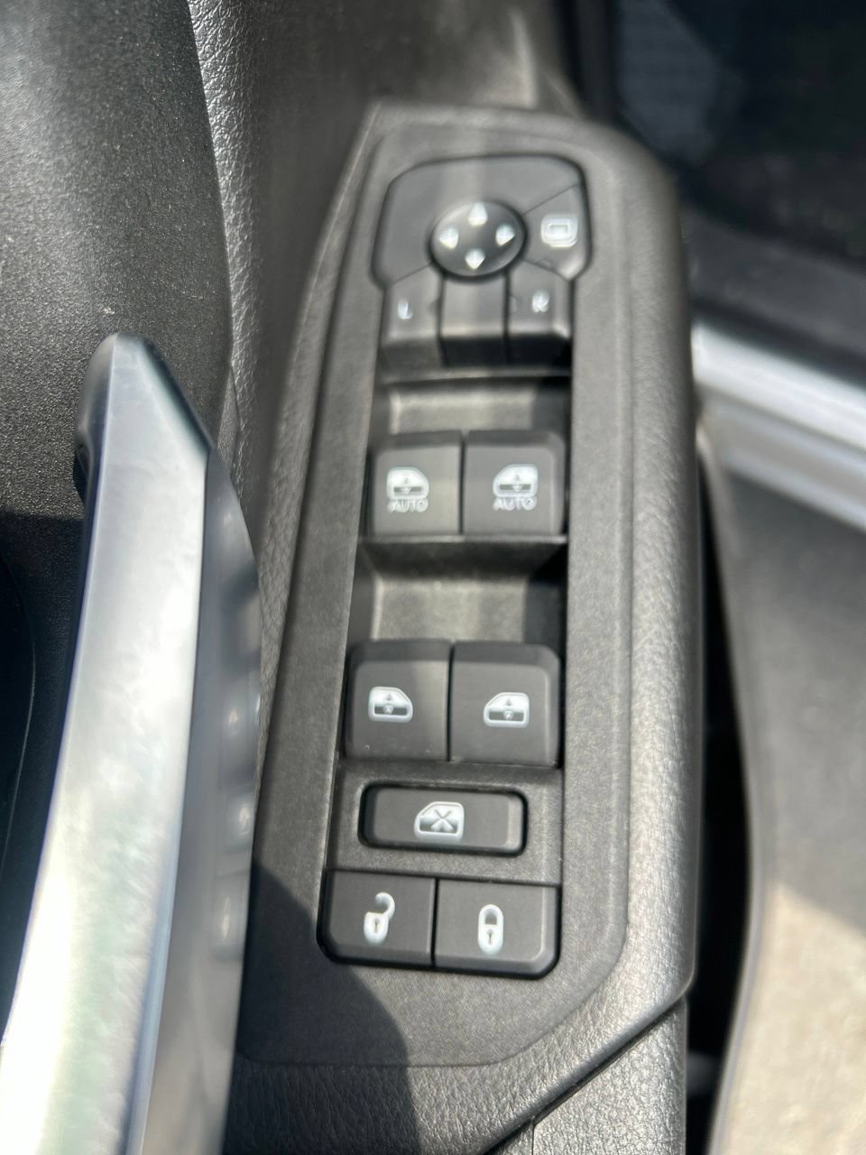 Used 2025 RAM 1500 Tradesman RWD image 17