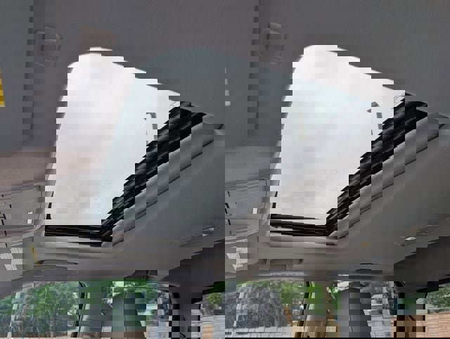 Used 2018 GMC Sierra 1500 SLT w/ Texas SLT Premium Package AWD/4WD image 25