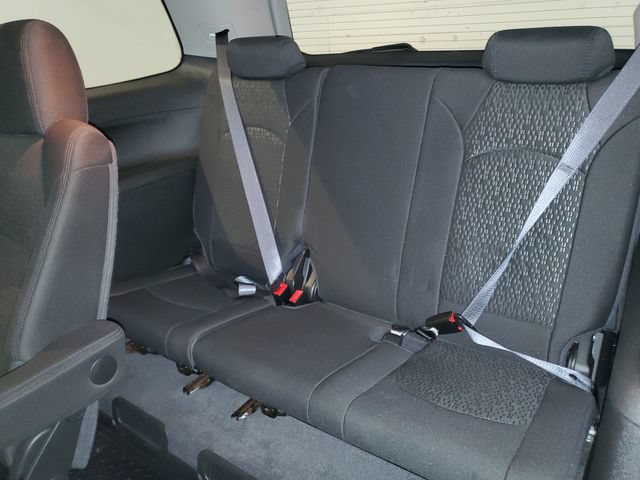 Used 2012 GMC Acadia SLE FWD image 32