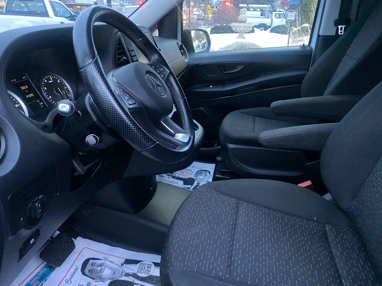 Used 2021 Mercedes-Benz Metris image 35