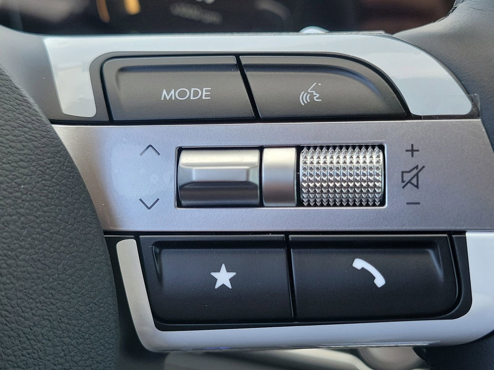 New 2026 Hyundai Tucson Limited image 9