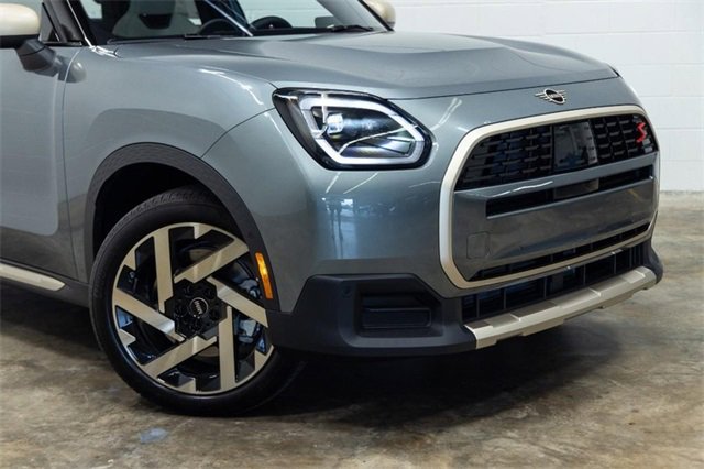 Certified 2025 MINI Cooper Countryman S image 6