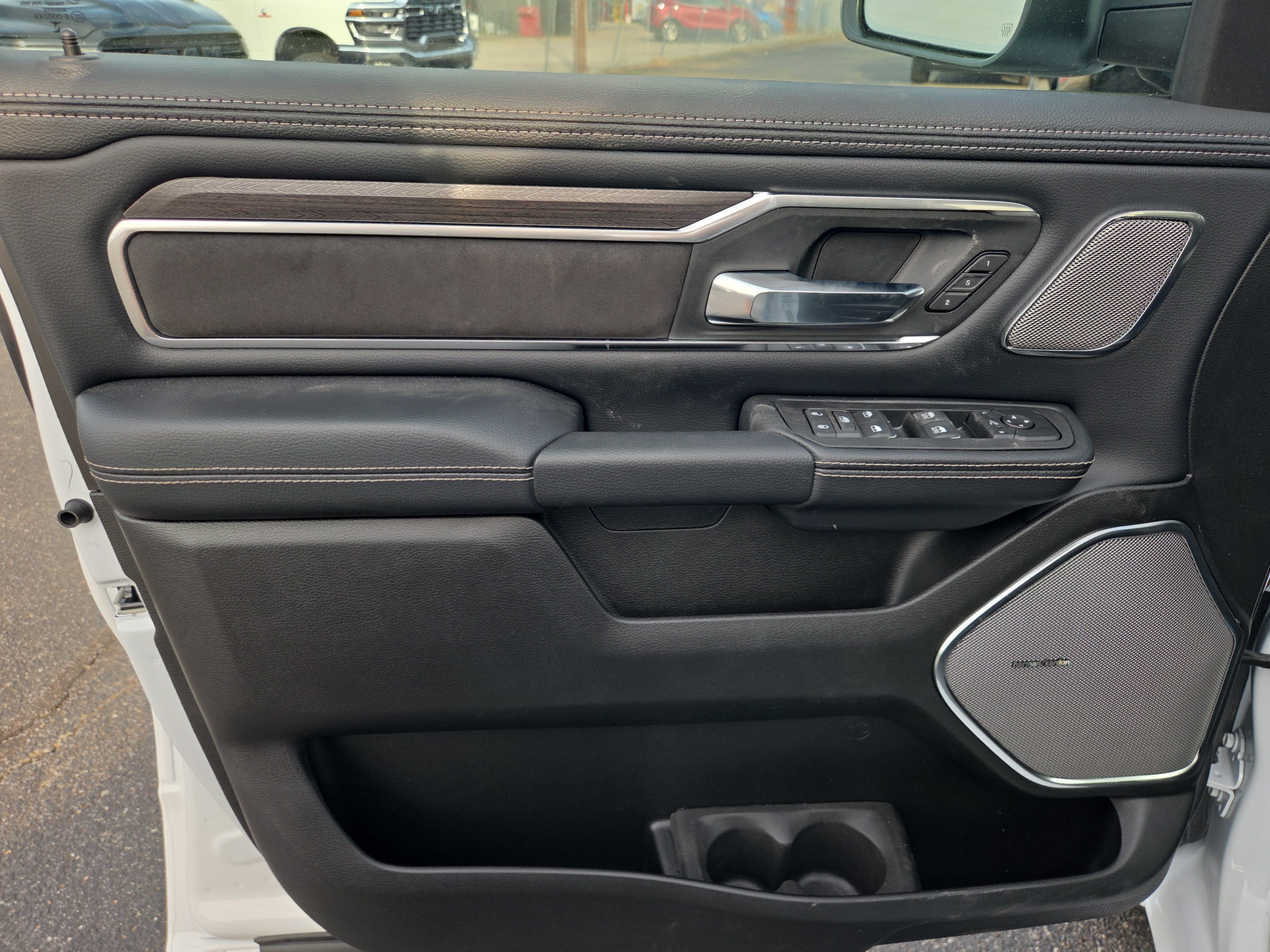New 2026 RAM 1500 Laramie w/ Night Edition AWD/4WD image 5