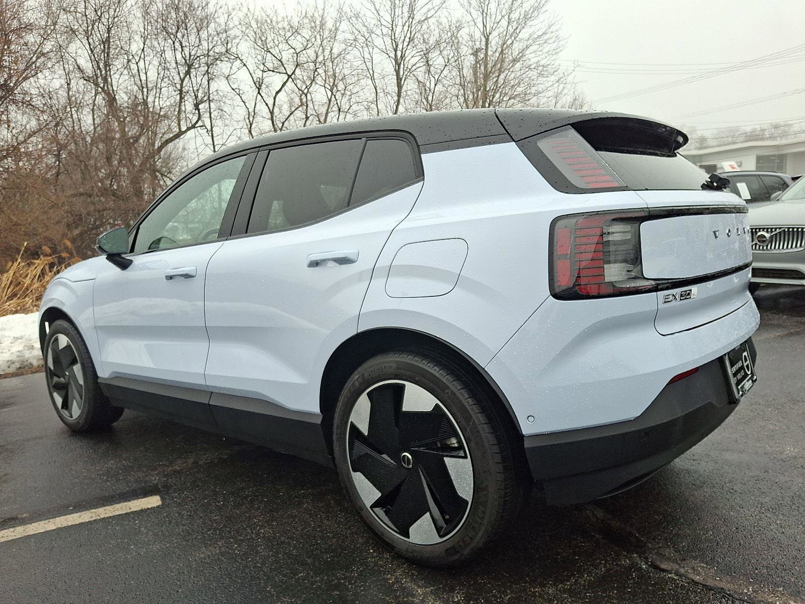 Certified 2025 Volvo EX30 Ultra w/ Protection Package Premier image 4