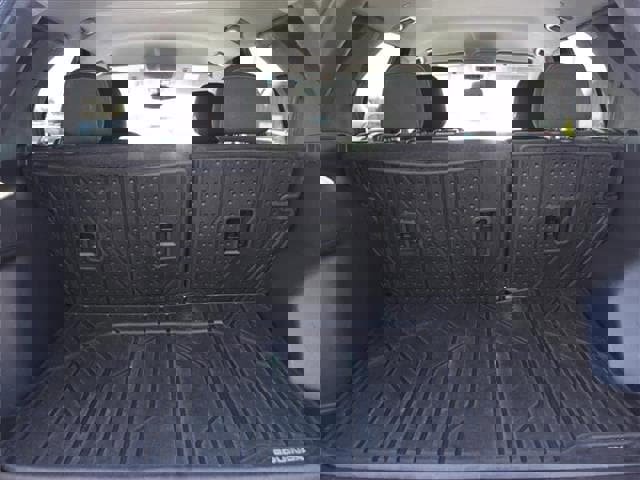 Used 2021 Chevrolet Equinox LT image 34