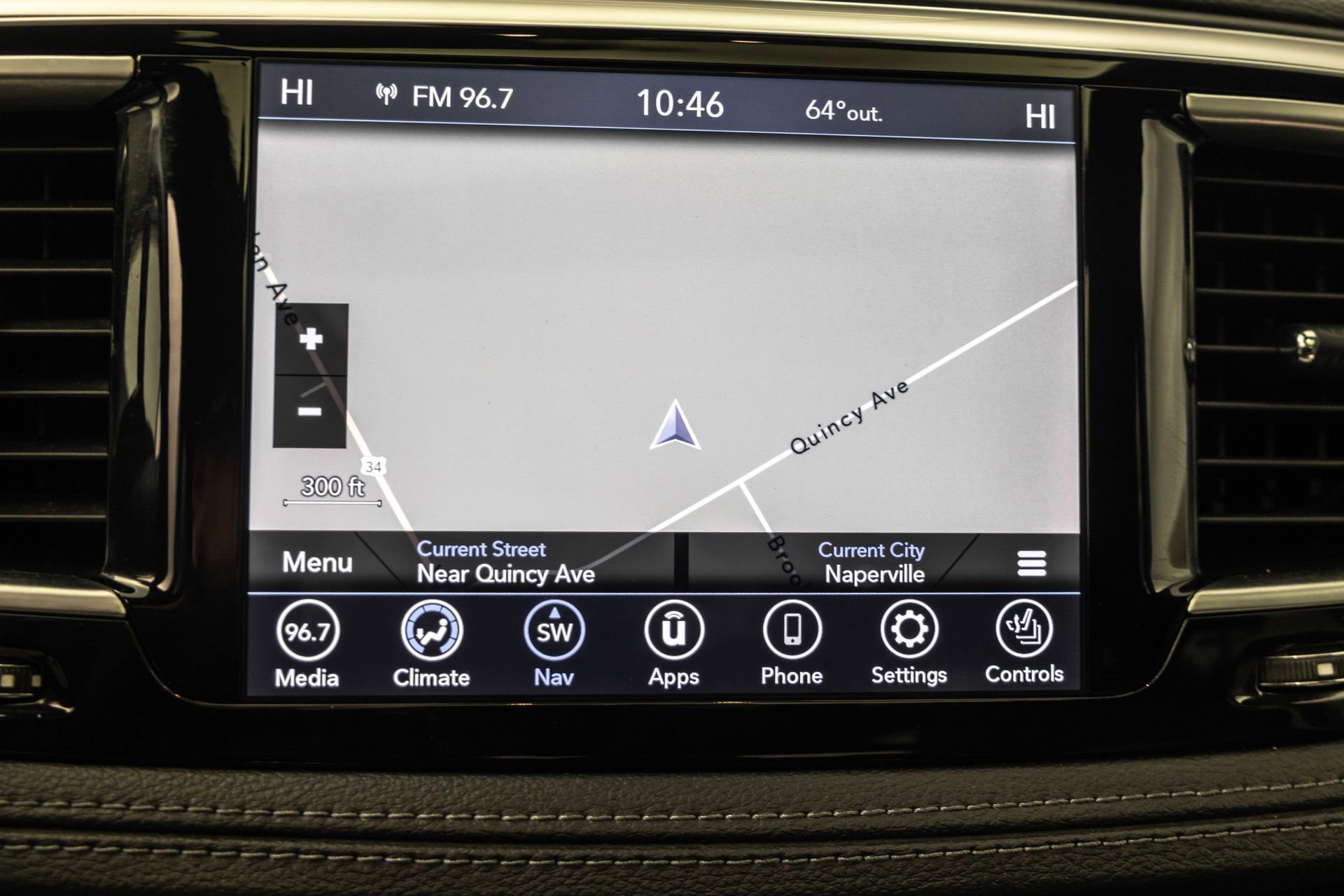 Used 2020 Chrysler Pacifica Limited w/ Advanced Safetytec Group FWD image 27