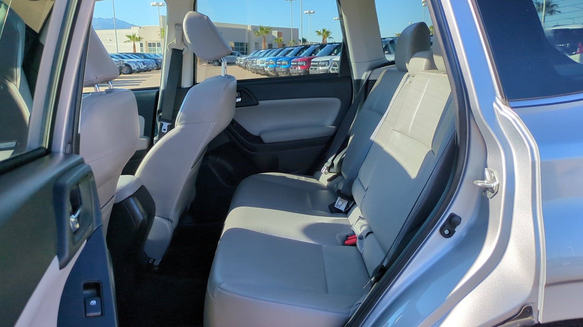 Used 2014 Subaru Forester 2.5i Touring w/ Popular Package #2 AWD/4WD image 27