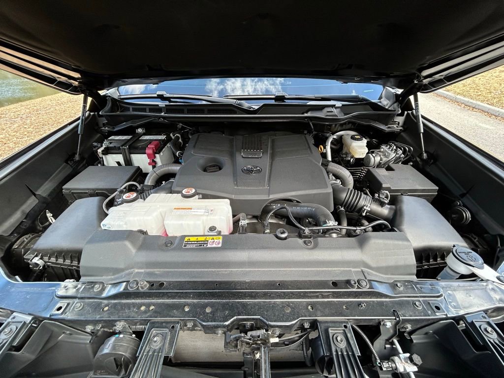 Used 2024 Toyota Tundra Platinum w/ TRD Off-Road Package image 11