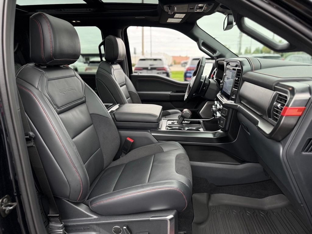 Used 2026 Ford F150 Raptor AWD/4WD image 22