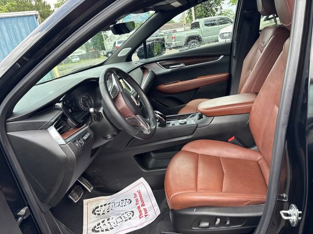Used 2024 Cadillac XT5 Sportv w/ Technology Package AWD/4WD image 8