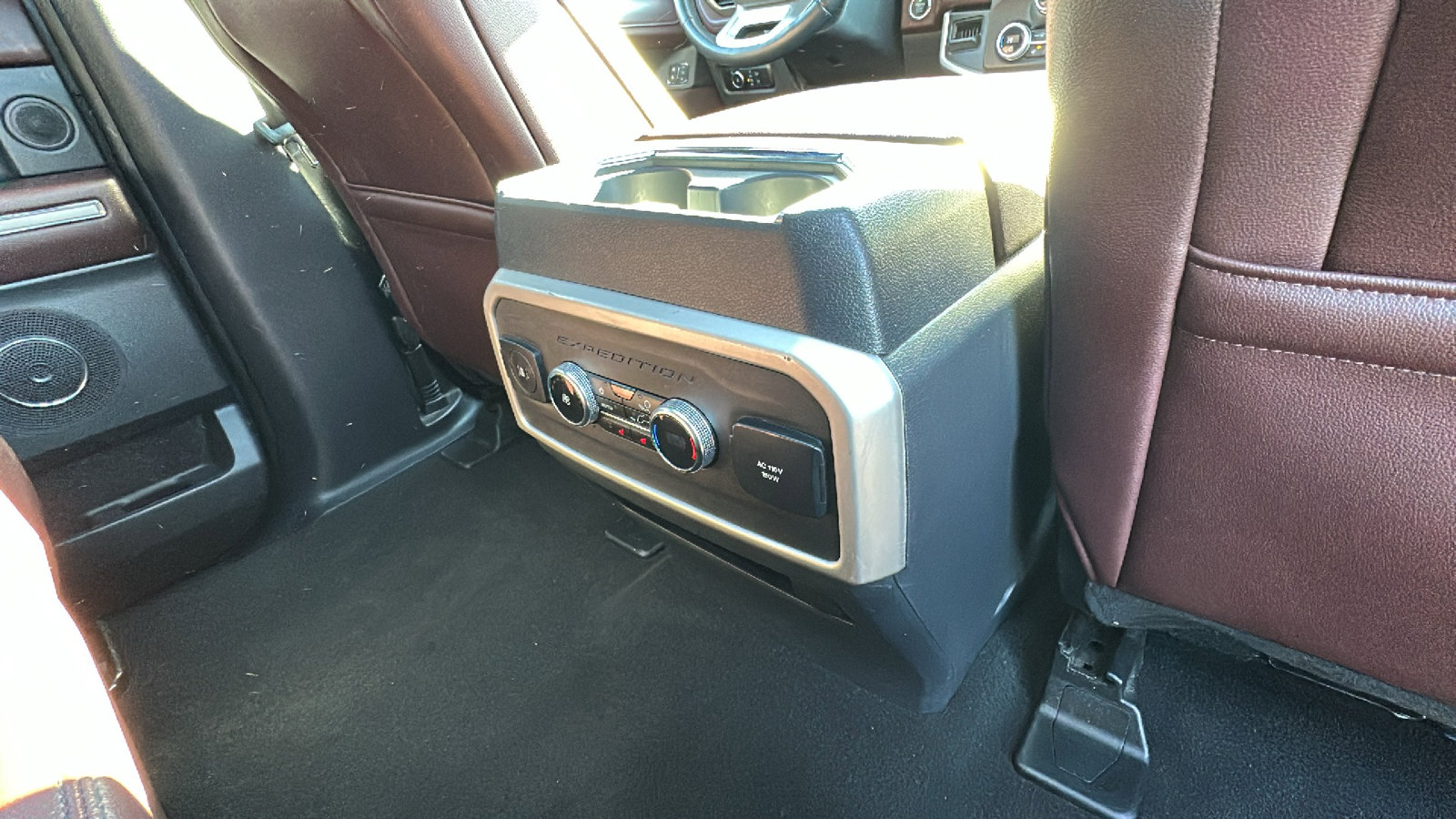 Used 2024 Ford Expedition Max Limited image 28