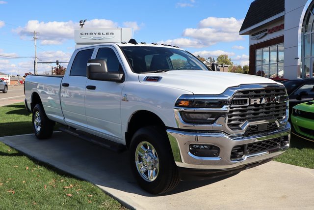 Used 2025 RAM 2500 Tradesman image 4