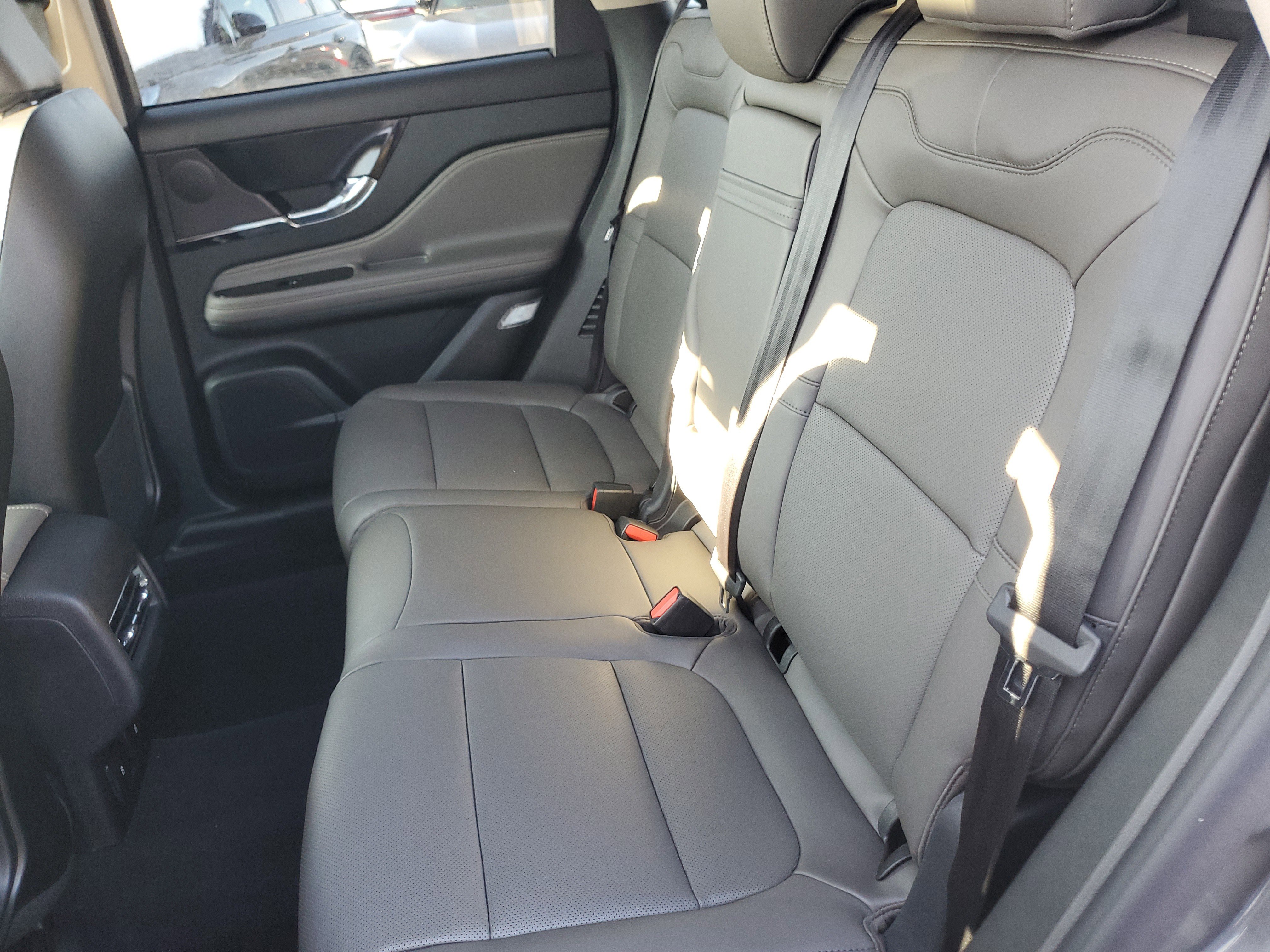 New 2026 Lincoln Corsair Premiere image 28