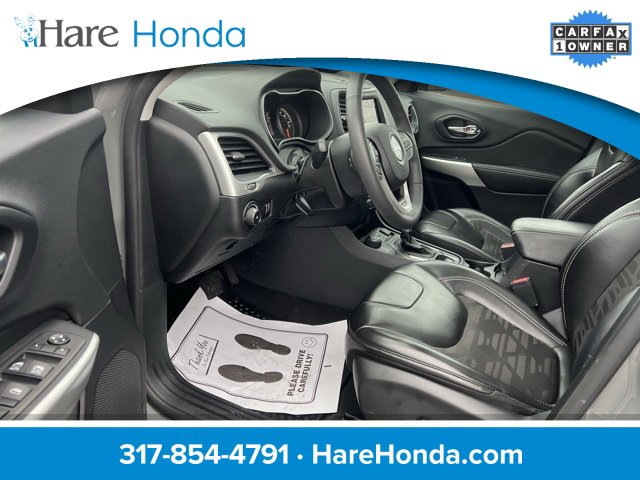 Used 2022 Jeep Cherokee Latitude w/ Sun & Sound Group image 12