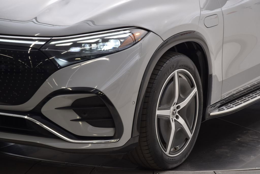 Certified 2023 Mercedes-Benz EQS 580 4MATIC SUV image 11