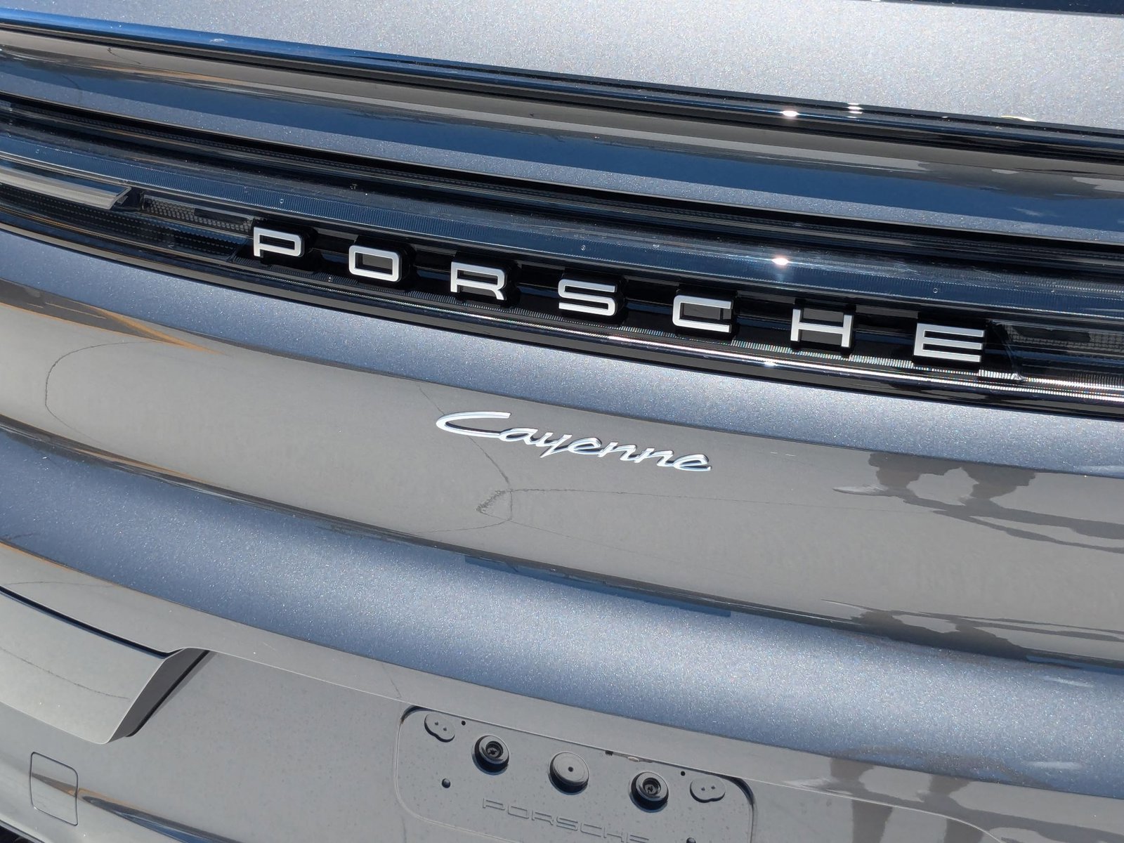 New 2025 Porsche Cayenne Coupe image 13