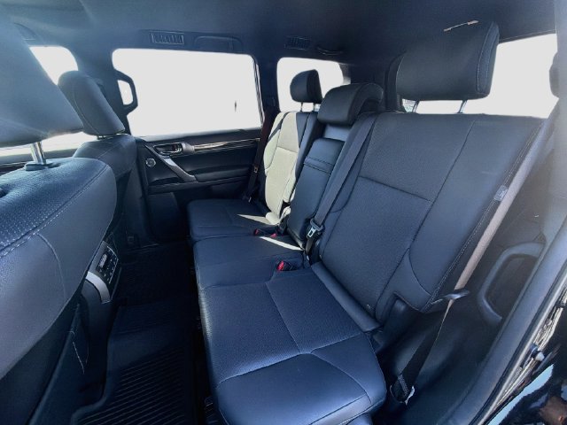 Used 2022 Lexus GX 460 Premium w/ Premium Plus Package AWD/4WD image 14