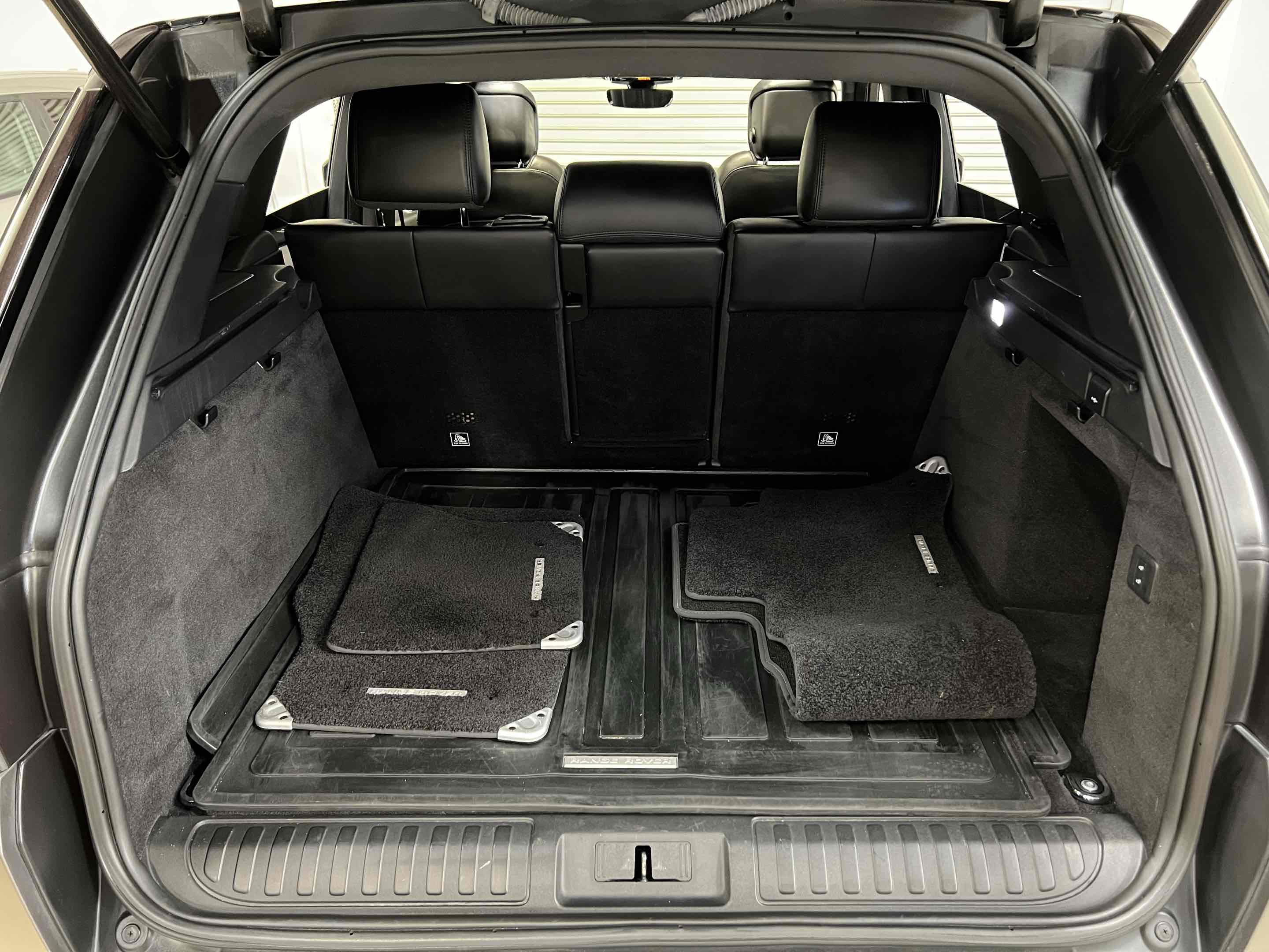 Used 2020 Land Rover Range Rover Sport HST image 77