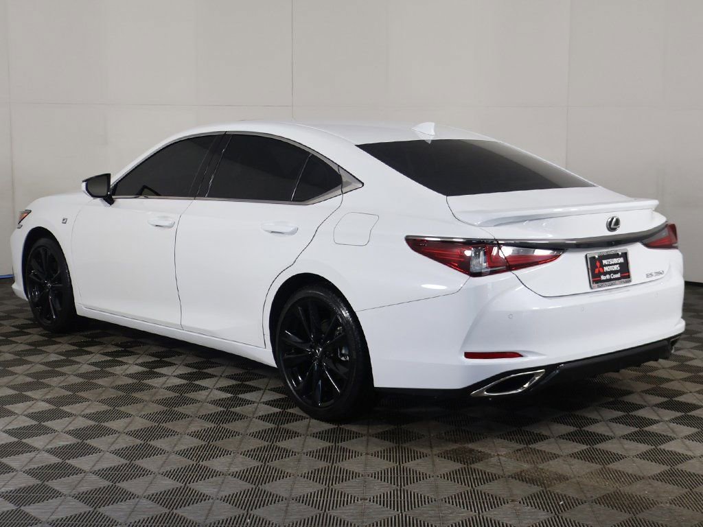Used 2024 Lexus ES 350 F Sport w/ Technology Package image 12