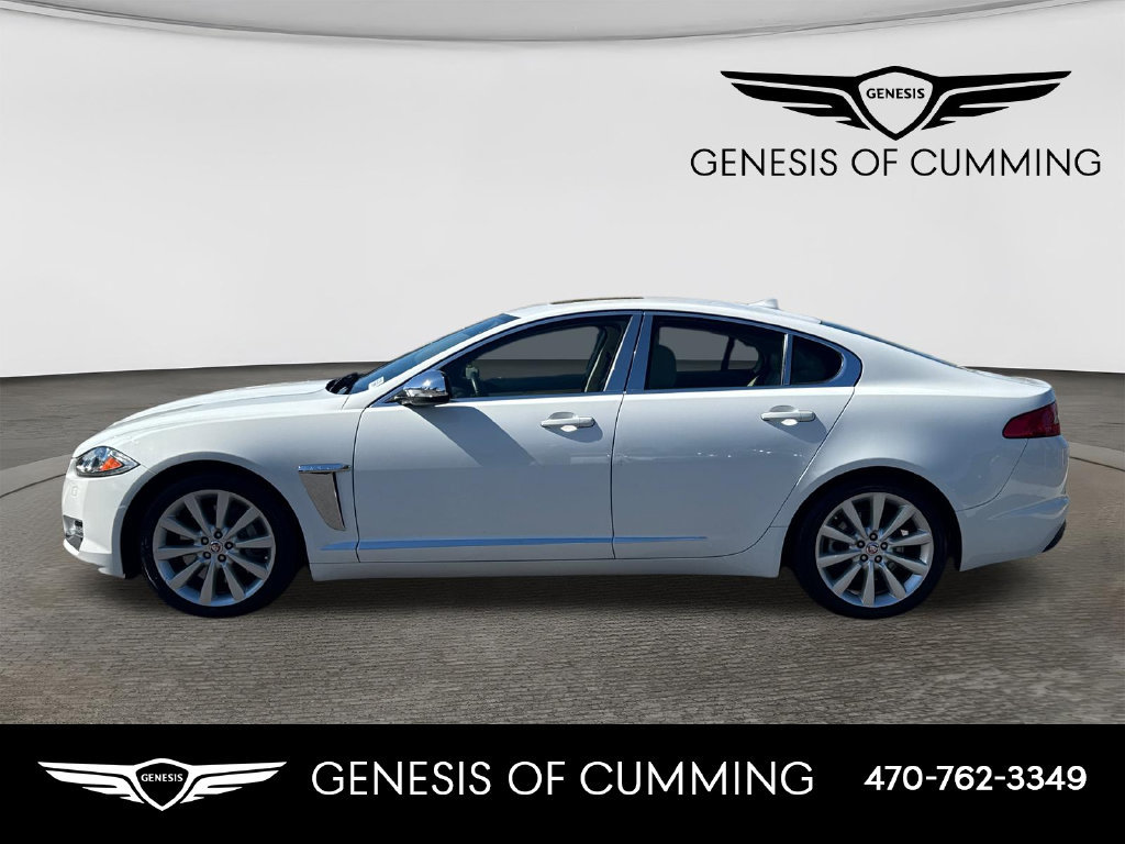 Used 2013 Jaguar XF RWD image 4