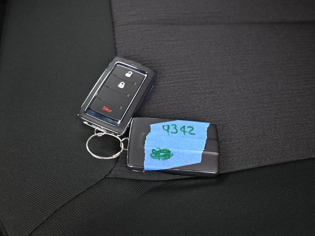 New 2026 Jeep Grand Cherokee L Laredo image 21