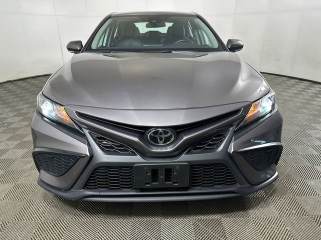 Used 2024 Toyota Camry SE image 8