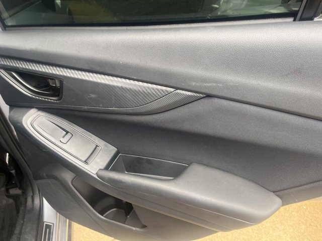 Used 2023 Subaru Crosstrek 2.0i image 31