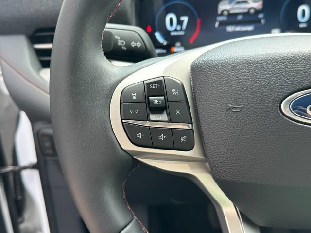 New 2026 Ford Explorer Active AWD/4WD image 9