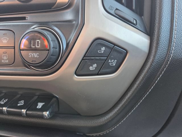 Used 2015 GMC Sierra 2500 Denali w/ Duramax Plus Package AWD/4WD image 31