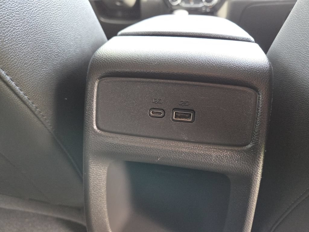 Used 2024 Chevrolet Trax LT w/ Driver Confidence Package FWD image 12