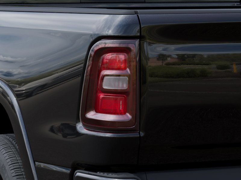 New 2027 RAM 1500 Laramie AWD/4WD image 9